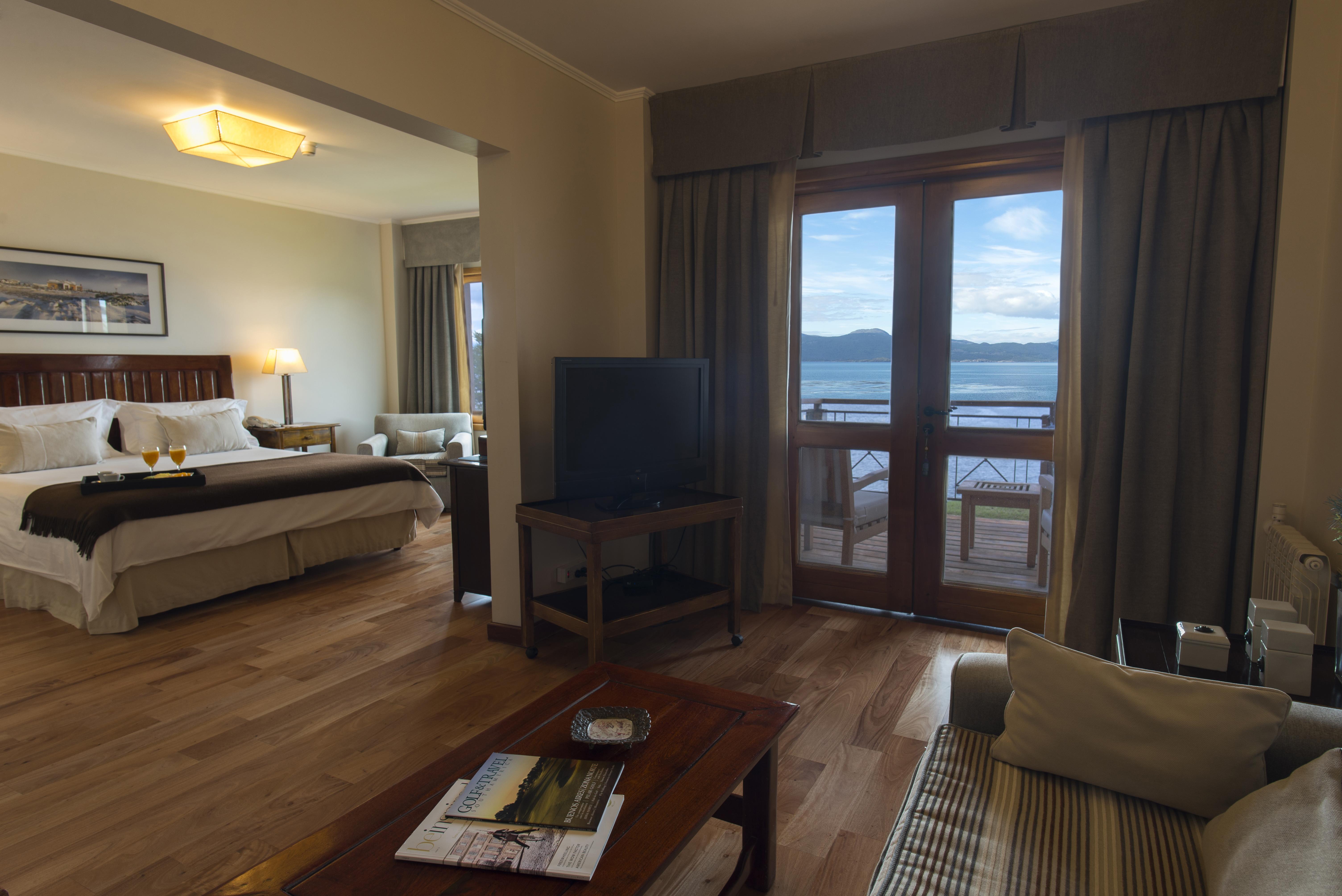 Los Cauquenes Resort + Spa + Experiences Ushuaia Exterior photo