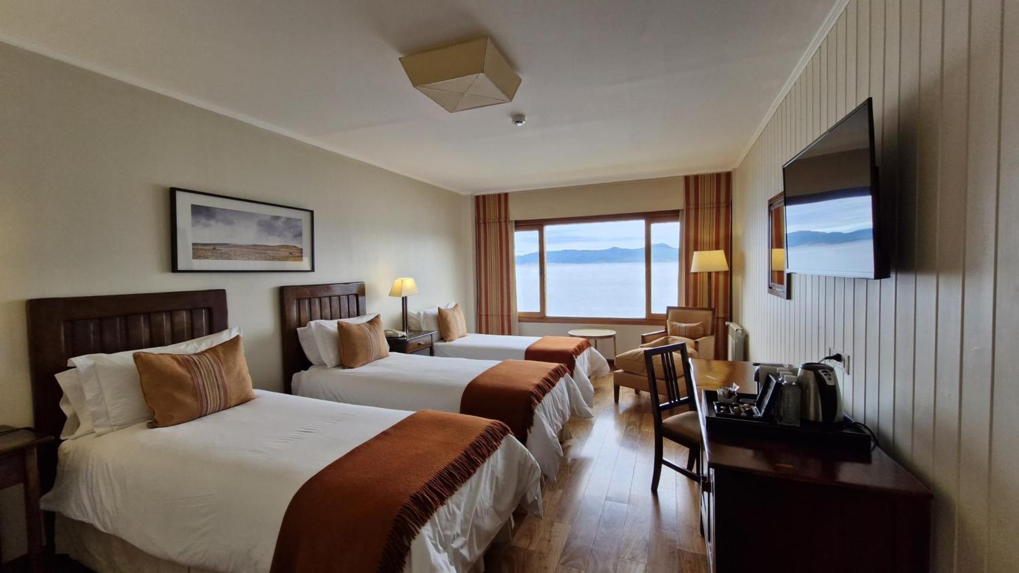 Los Cauquenes Resort + Spa + Experiences Ushuaia Exterior photo