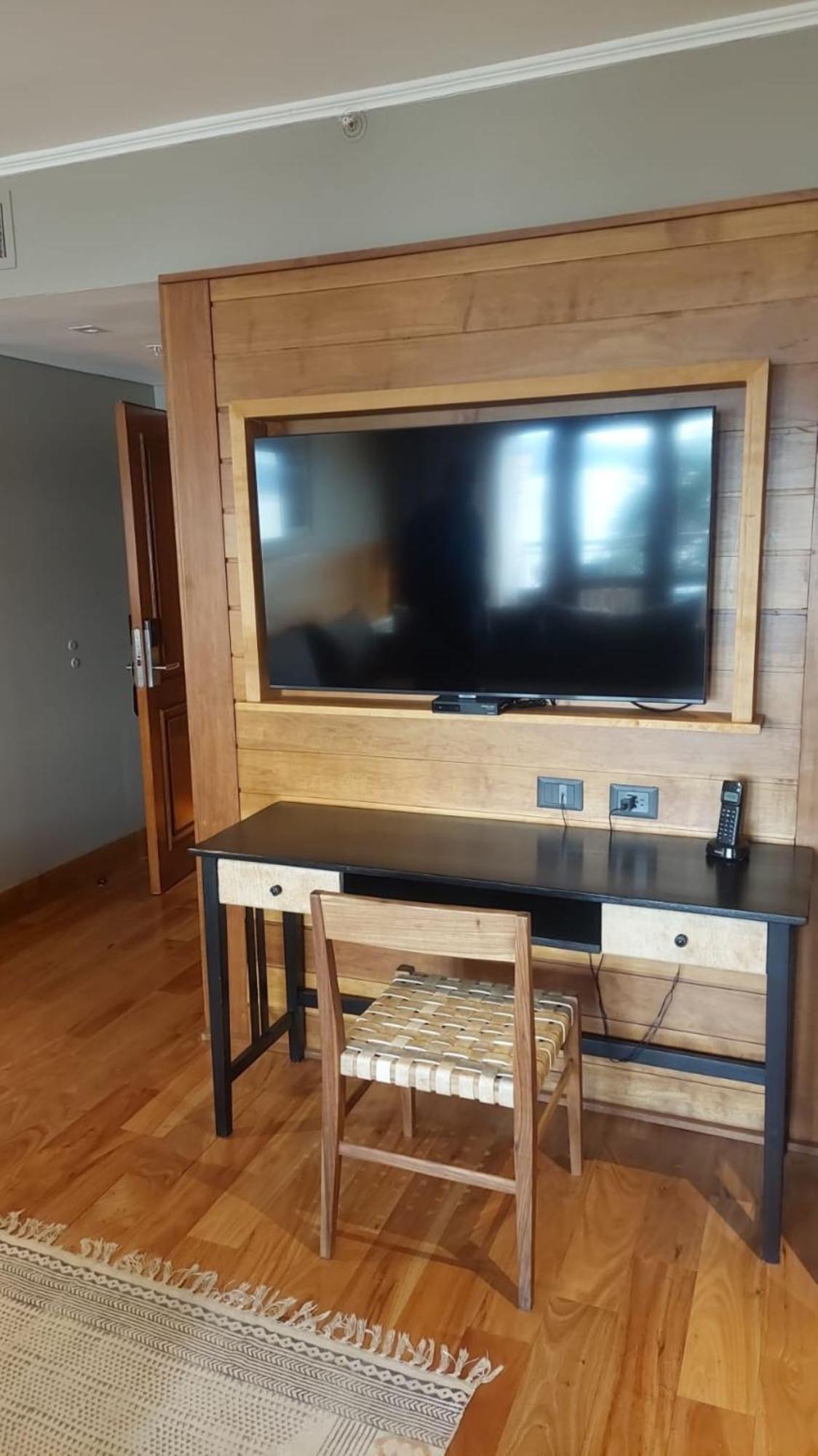 Los Cauquenes Resort + Spa + Experiences Ushuaia Room photo